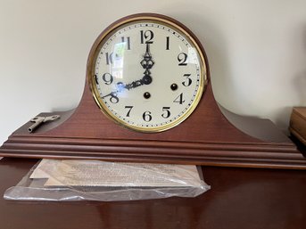 Vintage Ridgeway Mantle Clock With Key