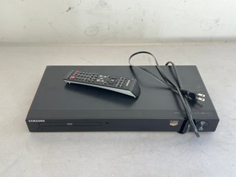 Samsung DVD Player With Remote