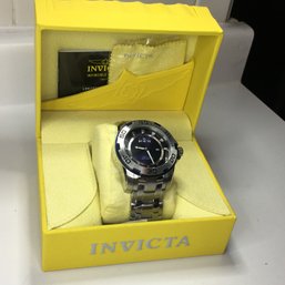 Amazing INVICTA $795 Pro Diver Watch - Blue / Gray Watch With Box / Booklet - All Steel  Blue Gray Face