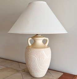 A Vintage Royal Haegar Ceramic Lamp