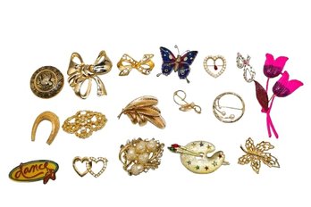 Beautiful Collection Of Gold Tone Brooches