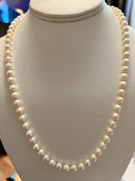 14 WHITE GOLD CLASP PEARL NECKLACE 22' LONG