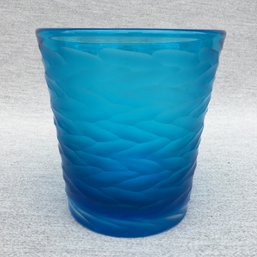 Fantastic Blue Art Glass Vase - Has Look / Feel Of Lalique Or Another High End Manufacturer - Very Nice Piece