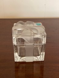 TIFFANY & CO. Glass Crystal Gift Box/Frosted Bow Top Signed/Sticker