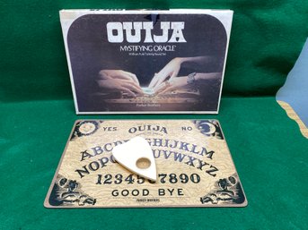 Vintage 1972 Ouija Board. Mystifying Oracle. William Fuld Talking Board Set. Parker Brothers.
