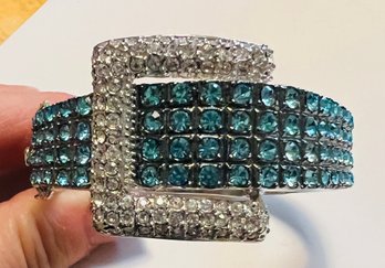 DESIGNER ADRIENNE GORGEOUS SILVER TONE BLUE AND WHITE RHINESTONE BUCKLE RUNWAY BRACELET