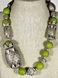 Fantastic Designer Necklace Silver Tone And Opaque Green Stones Pineapple Motif