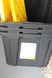 3 27 Gal Heavy Duty Totes, 2 Lids