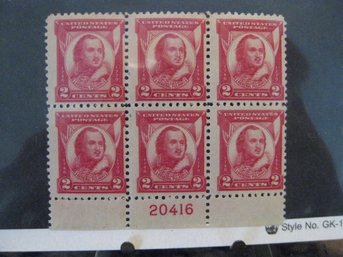 US POSTAGE STAMP  PLATE BLOCK OF 6 - SCOTT # 690  GEN. PULASKI   , MINT NEVER HINGED