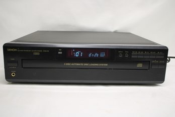 Working Denon Five Automatic Disc Loading System CD Player - DCM-370
