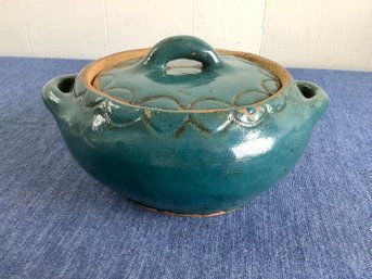 VINTAGE POTTERY BEAN POT