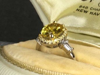 Fabulous Sterling Silver / 925 Ring With Yellow Tourmaline Flanked By Sparkling White Zircon - Very Pretty !