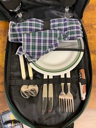 Picnic Time Green Backpack With 2 Glasses, Plates, Utensils & Napkins.