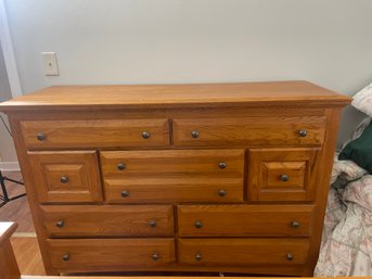 Tradewine Furniture Dresser