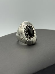 Gorgeous Large Native American Signed Sterling Silver & Black Onyx Ring