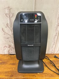 Honeywell HeatGenius Ceramic Electric Space Heater