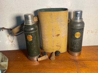 1920S STANLEY THERMOS SET IN LEATHER CASE