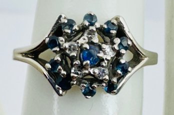 BEAUTIFUL 14K WHITE GOLD SAPPHIRE AND DIAMOND RING