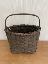 Large Antique Rustic American Primitive Hand Woven Wood Splint Handled Basket