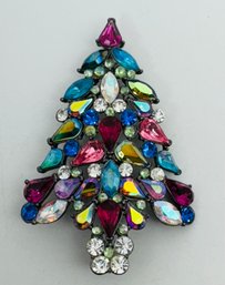 GORGEOUS 3RD ANNUAL 2006 AVON MULTI COLOR RHINESTONE CHRISTMAS TREE BROOCH