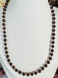 14K GOLD GARNET AND GOLD BEAD NECKLACE