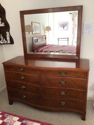 Beautiful Curved Front Dresser With Mirror