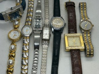 Large Lot Of Vintage Ladies Watches