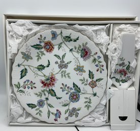 NEW IN BOX Andrea By Sadek Cake Plate & Server ~ Buckingham ~