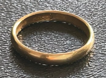 Lovely Yellow Gold Wedding Band Size 11 1/2