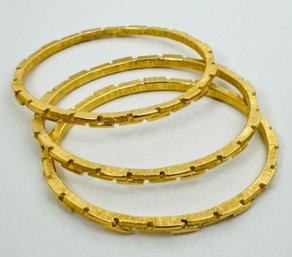 SET OF 3 SIGNED TRIFARI GOLD TONE BRICK PATTERN BANGLE BRACELETS