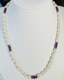 VINTAGE PEARL AND AMETHYST 14K GOLD CLASP NECKLACE