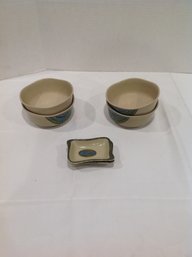 Plastic Bowls  And Soy Sauce Dish