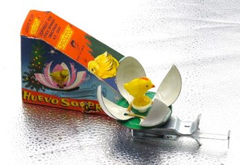 Vintage Molto Tin Bird In Egg Push Toy In Orig Box