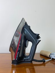 High Quality German Steam Iron By Rowenta