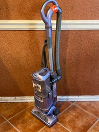 Shark Navigator Lift Away Upright Vacuum Cleaner  Model NV352E 26  Anti-Allergen