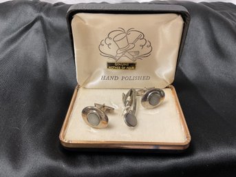 Vintage Mother Of Pearl Cuff Links And Tie Clip