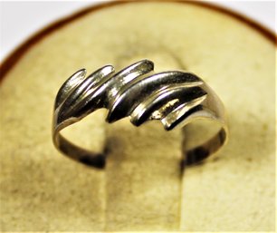 Contemporary Sterling Silver Ring About Size 6.75