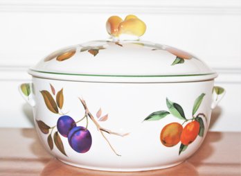 1986 Evesham Royal Worcester Fine Porcelain Bowl With Cover - Freezer To Oven To Table And Microwave - Safe