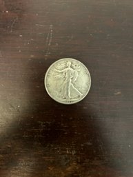 Beautiful 1937 Walking Liberty Silver Half Dollar 90 Silver Coin