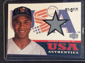 2000 Upper Deck Black Diamond USA Authentics Anthony Sanders Jersey Relic Card - K