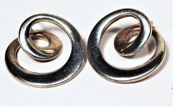 Fine Swirl Formed Sterling Silver Pierced Earrings