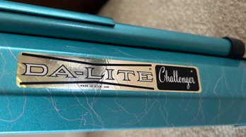 MCM Da-Lite Challenger Teal/silver Crinkle Finish Portable Projector Screen Tripod 70' X 70' Unused