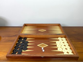 Backgammon Set In Wooden Inlay Hinged Playbox