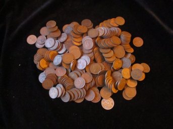 300  Canadian Pennies, Over 2 Lbs.