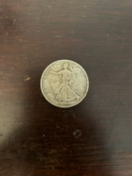 Beautiful 1937 Walking Liberty Silver Half Dollar 90 Silver Coin