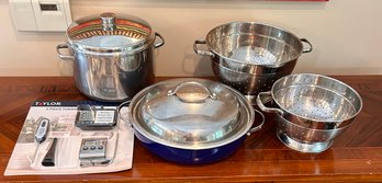 Large Cookware Set - Culinary Essentials - Pots, Strainers And Timer