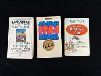 Classic Books - 1984, The Time Machine, Adventures Of Huckleberry Finn