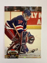 1992 Topps Stadium Club Hockey Mike Richter Members Choice