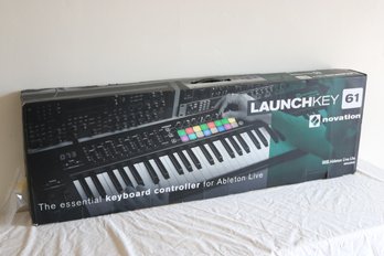 Novation Launchkey MK3 61 Keyboard Controller