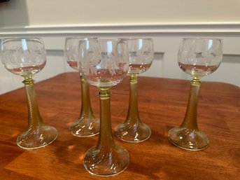 Set Of 5 Gorgeous Wine Glasses